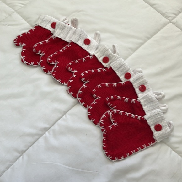 NEW 8 Christmas Red Mitten Gift Card Holder - Picture 3 of 7